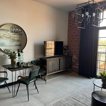 Nowe Mlyny Apartment